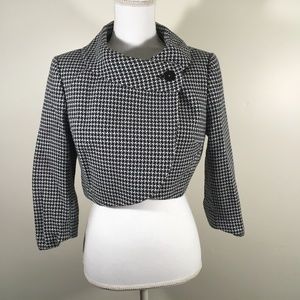 Tahari Arthur S. Levine Petite Black/White Bolero